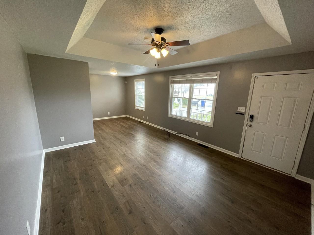 3412 Oak Park Ter #1 - Photo 6 of 32