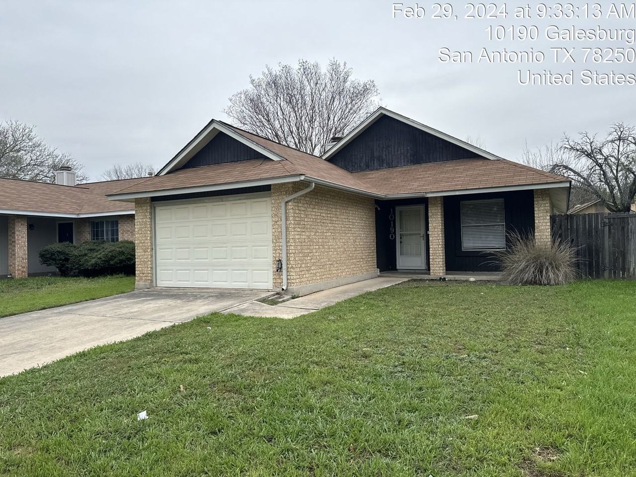 10190 Galesburg - Photo 3 of 43