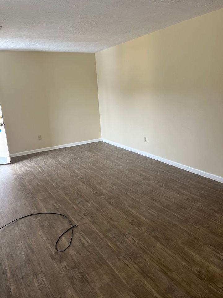 8016 Kiwi Ct - Photo 3 of 11
