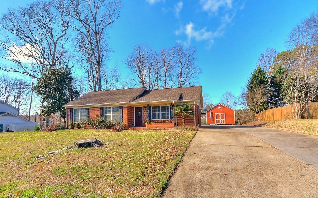 1313 Grace Meadow Dr - Photo 2 of 32