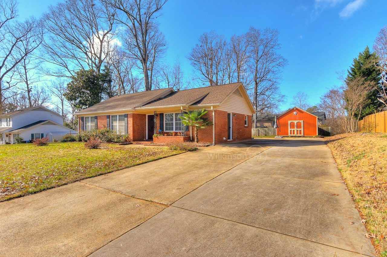 1313 Grace Meadow Dr - Photo 3 of 32