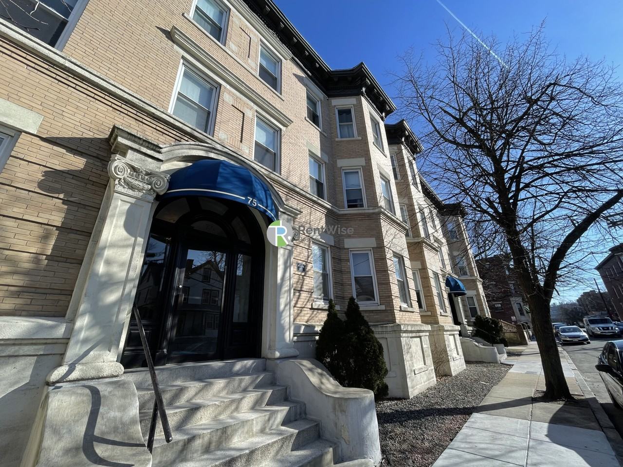 75 Chester St #9 - Photo 7 of 13