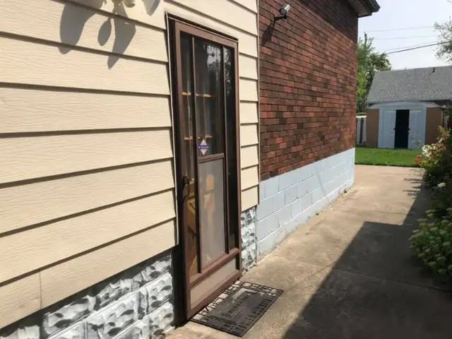 Tolton Ave, Hamilton, ON L8H 5P3 2 Bedroom Apartment for 1,550/month