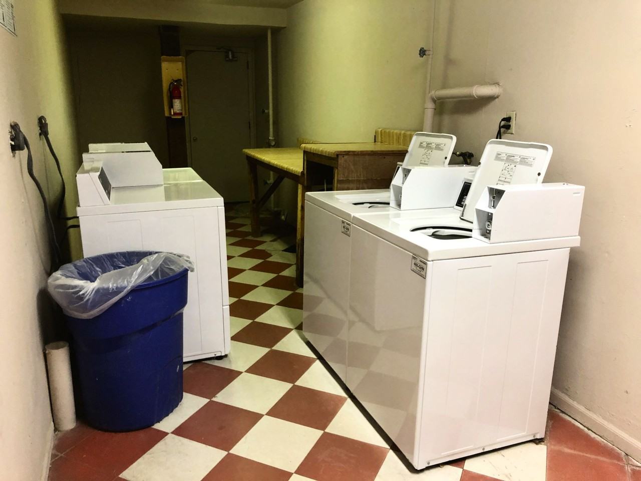 Live at {smart} - Photo 3 of 4