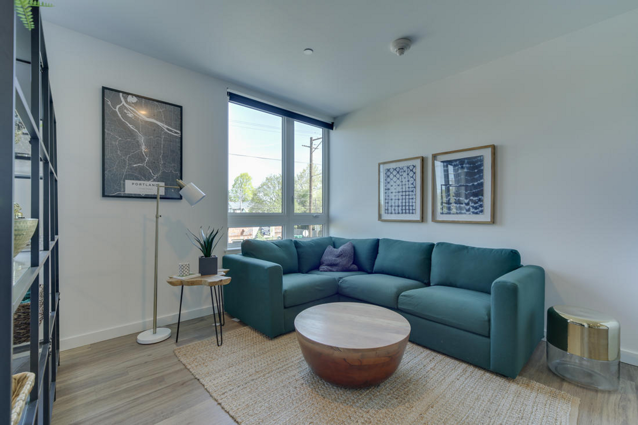 The Truman - Photo 5 of 13