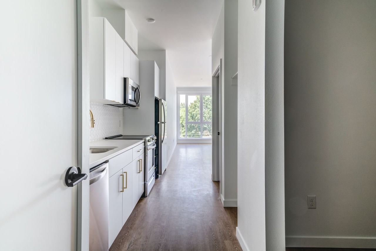 Division 29 Holdings LLC - Photo 2 of 15