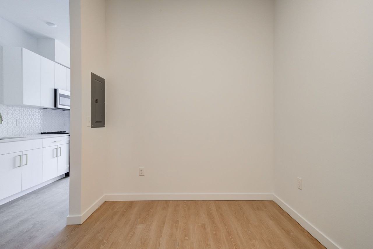 Division 29 Holdings LLC - Photo 4 of 15