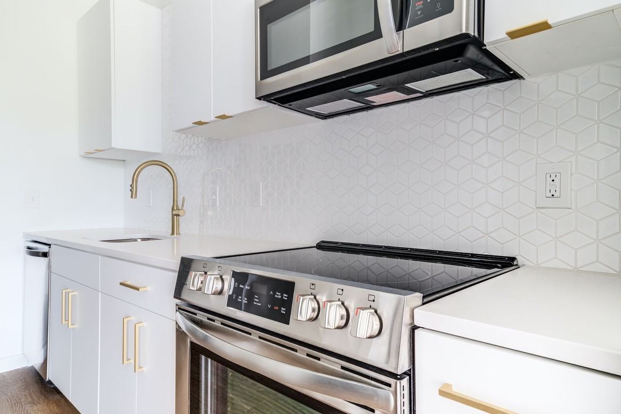 Division 29 Holdings LLC - Photo 6 of 15