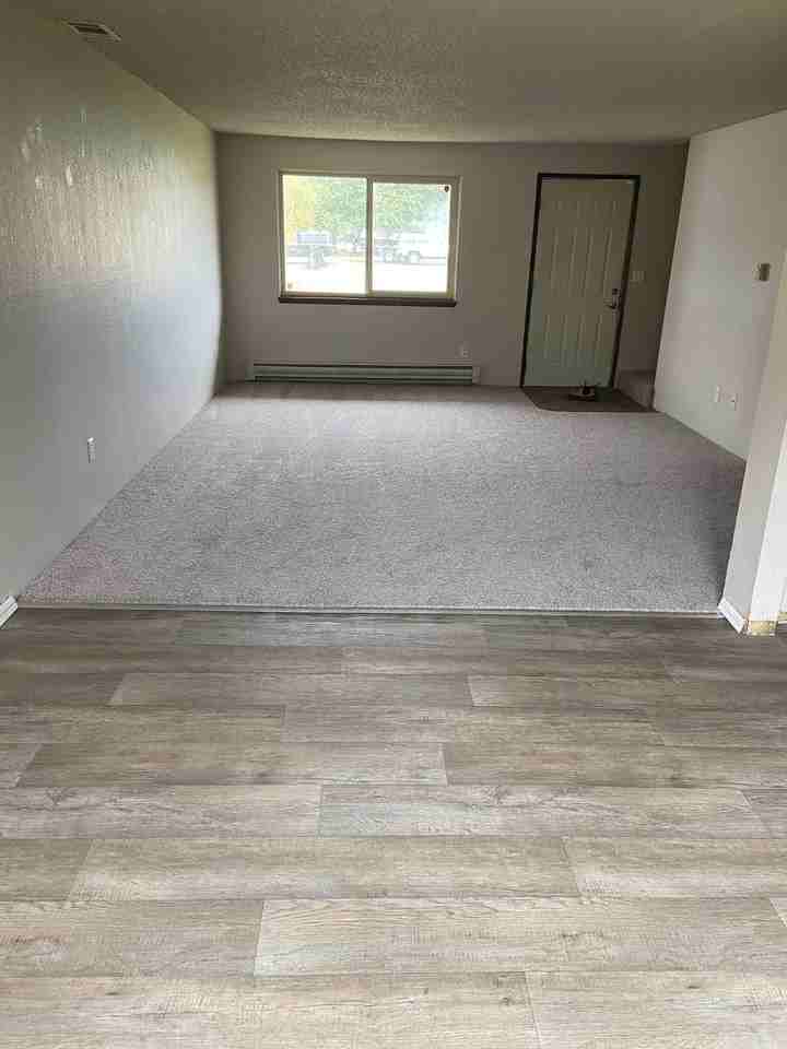 409 N 18th St - Photo 3 of 23
