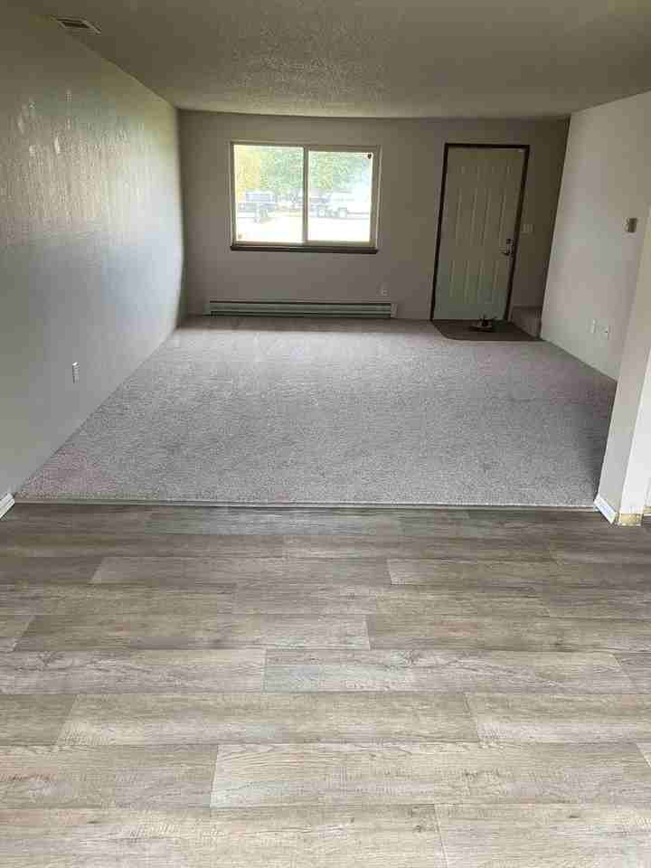 409 N 18th St - Photo 4 of 23