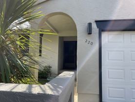 220 Vista Ct - Photo 1 of 1