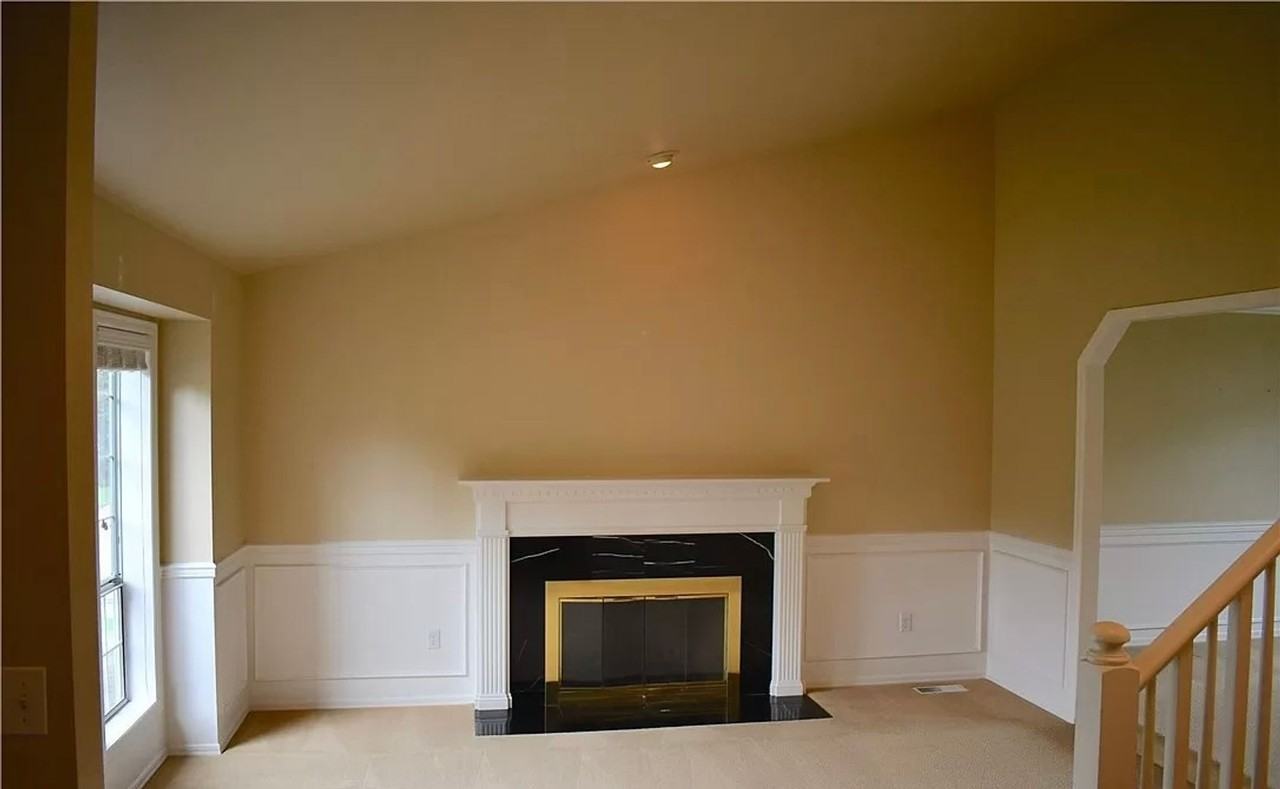 3435 214th Pl Se - Photo 2 of 17