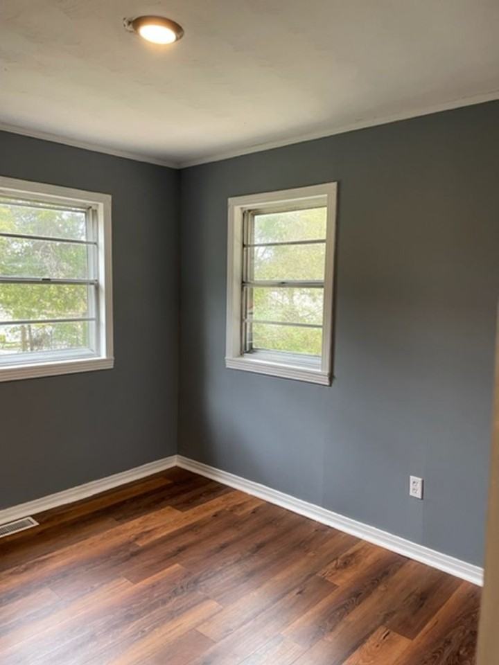 1036 North St - Photo 2 of 12