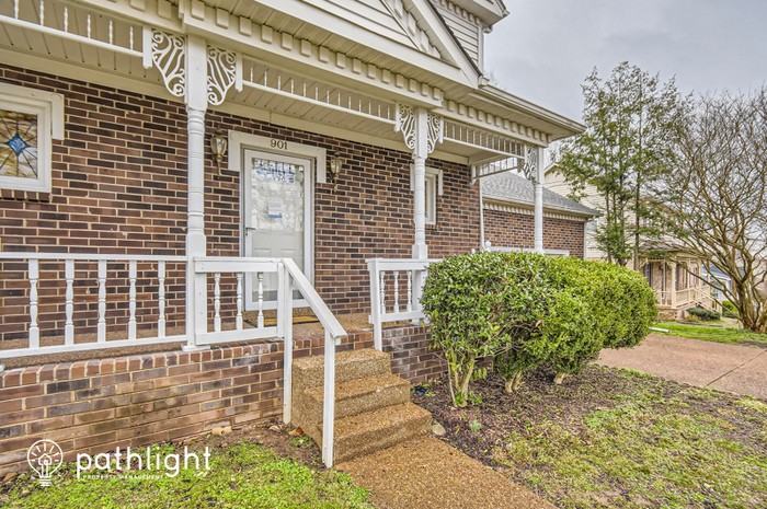 901 Kalvesta Ct - Photo 2 of 20