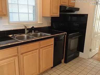 807 6th St #807 - Photo 2 of 3