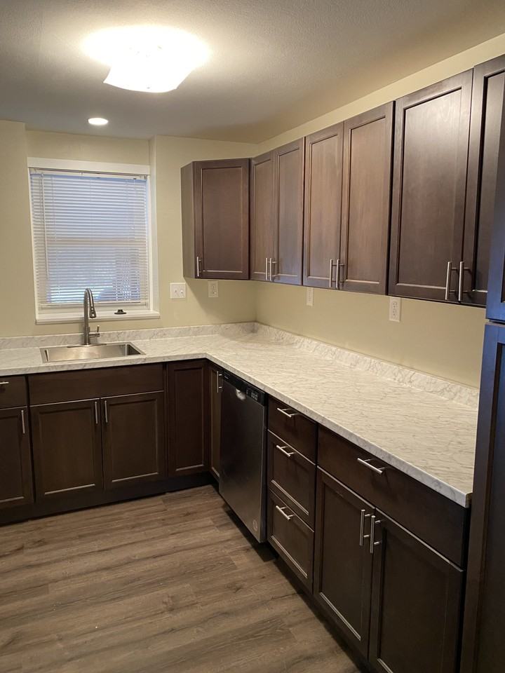 150 Lawrence Rd #150 - Photo 2 of 20