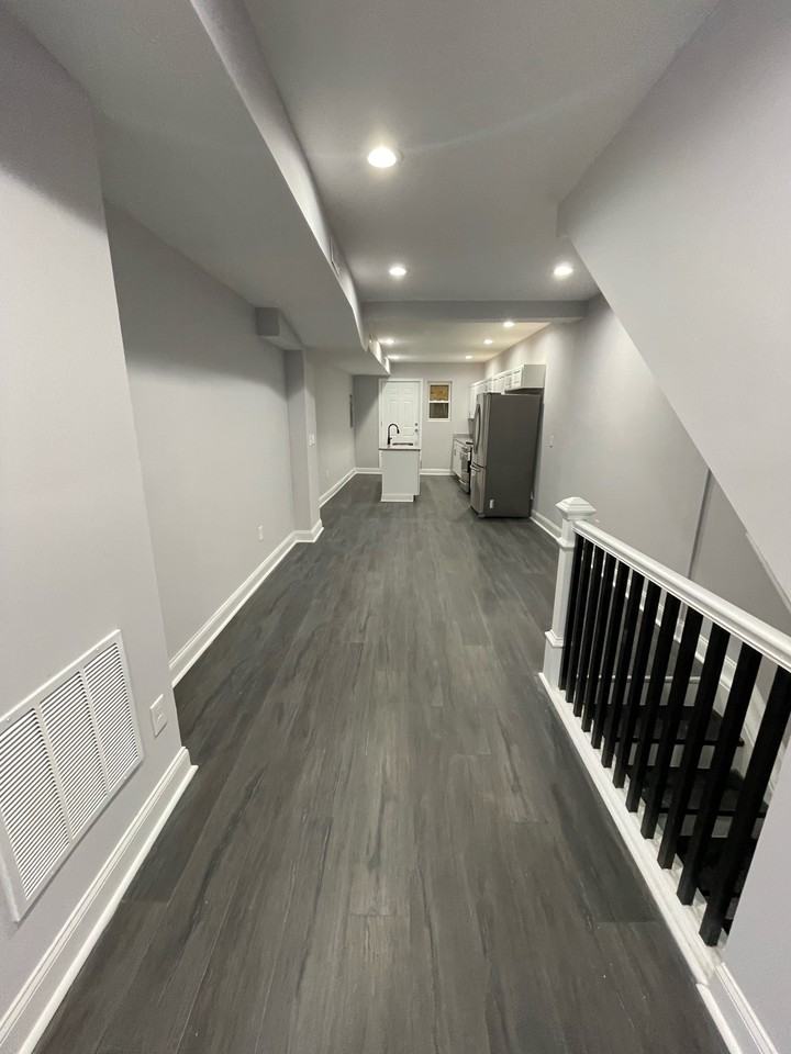 302 S Gilmor St #1 - Photo 3 of 31