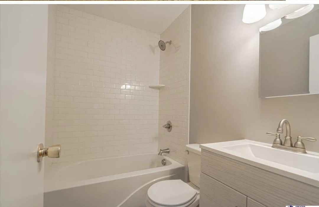 510 Williams St #NA - Photo 3 of 16