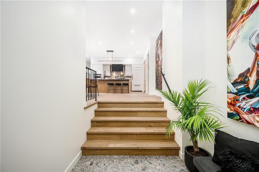 155 Waterloo Street - Photo 2 of 39