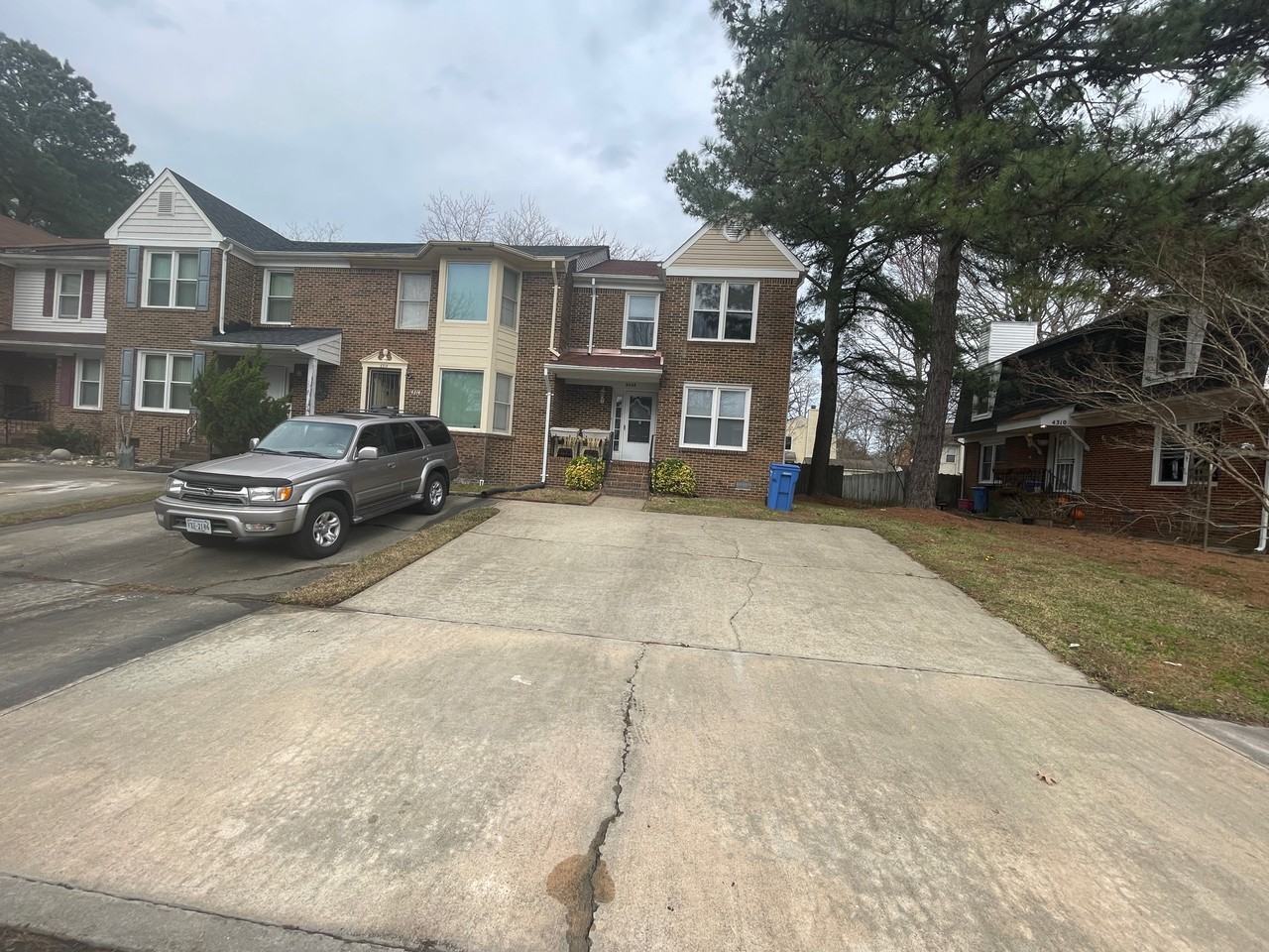 4312 Manchester Ln #1 - Photo 2 of 3