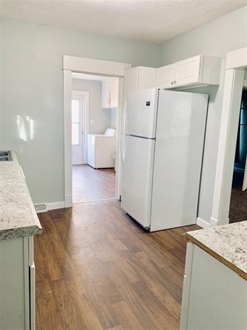 1353 E Dayton St #1 - Photo 3 of 23