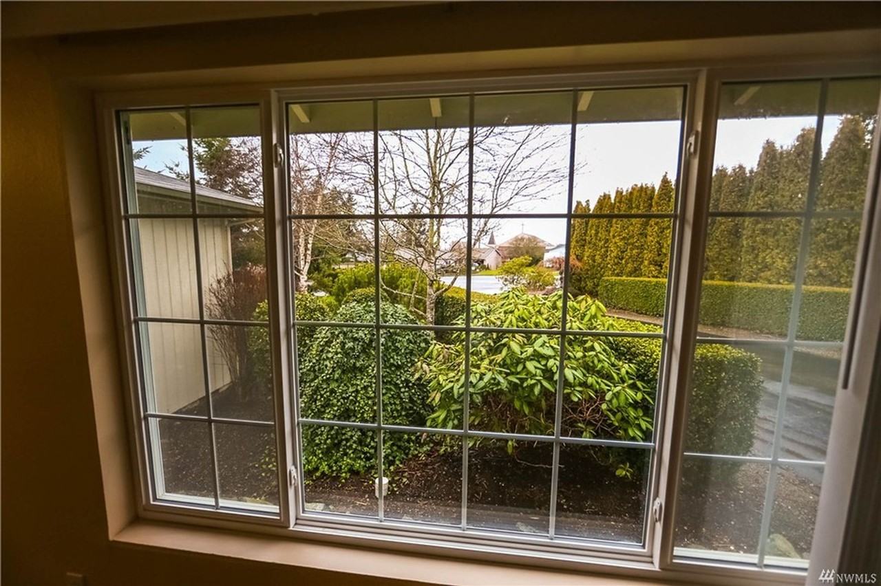 2102 Margaret Pl - Photo 2 of 18