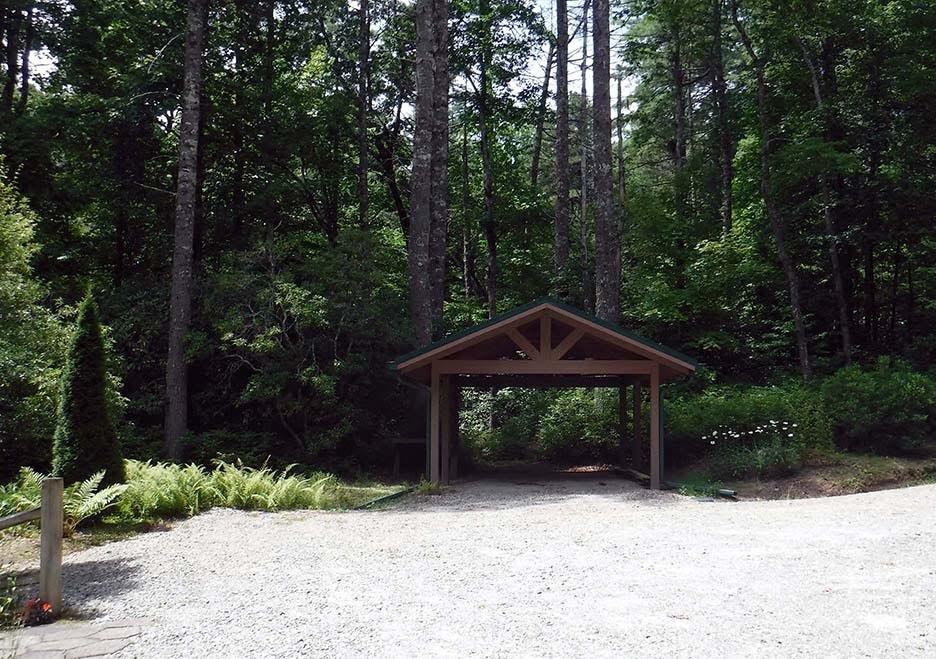 291 Leamon Dr - Photo 3 of 11