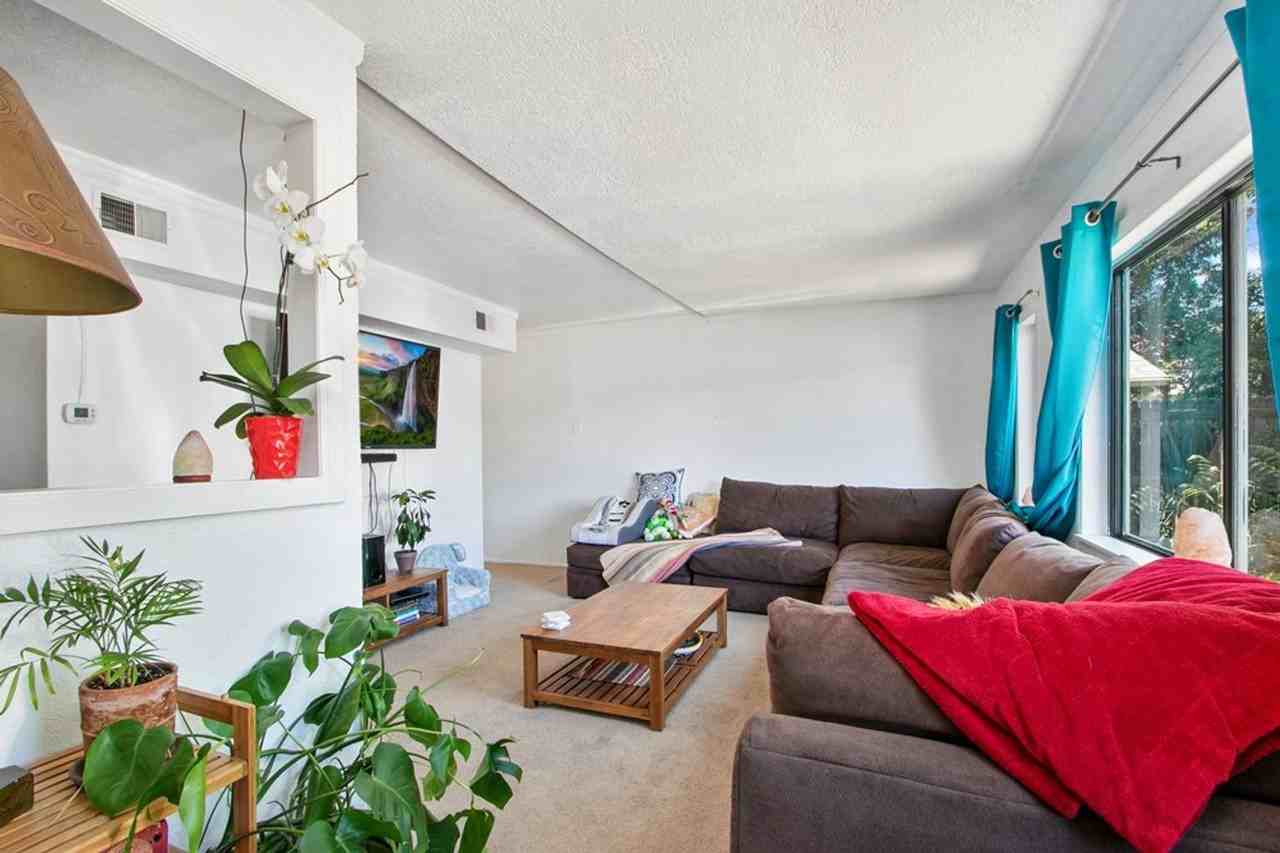 1701 W Mulberry St - Photo 3 of 17