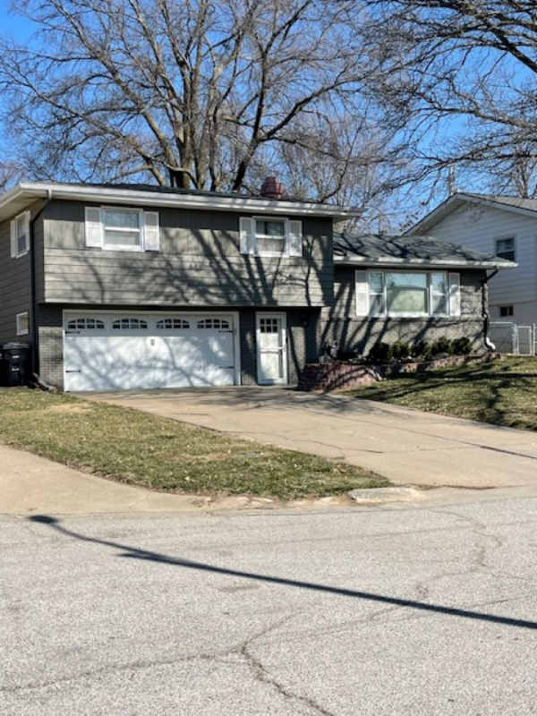 5040 Arbor Cir, Omaha, NE 68106 3 Bedroom House for 2,400/month Zumper