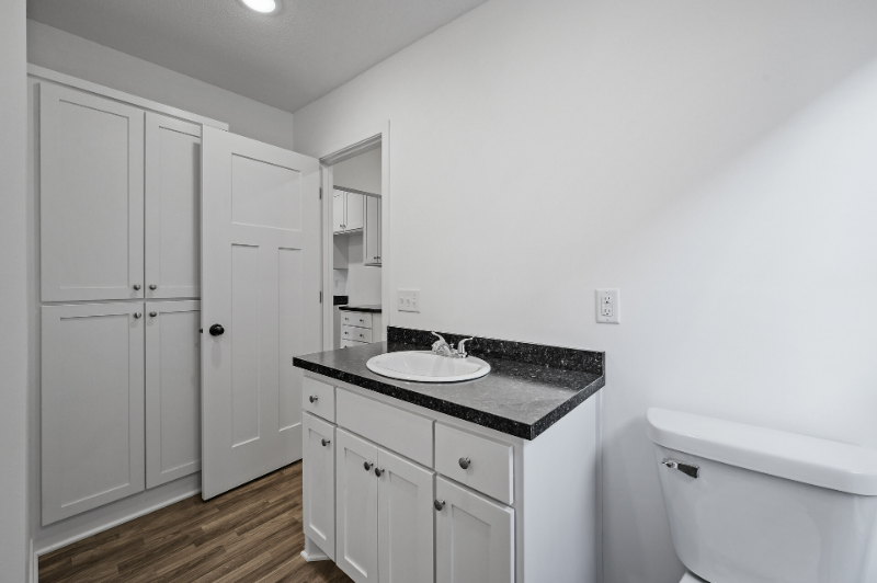 3606 Bryant Ave N #2 - Photo 3 of 11