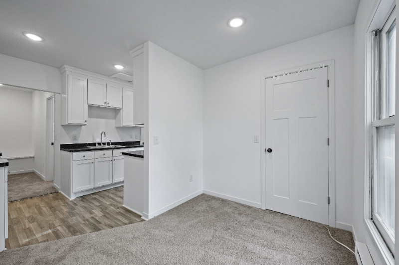 3606 Bryant Ave N #2 - Photo 4 of 11