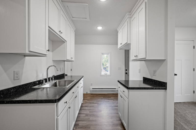 3606 Bryant Ave N #2 - Photo 7 of 11