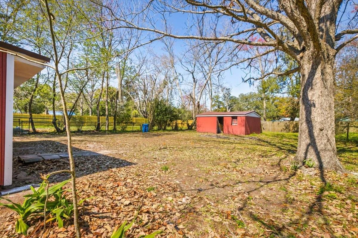 525 New Berlin Rd #NA - Photo 4 of 20