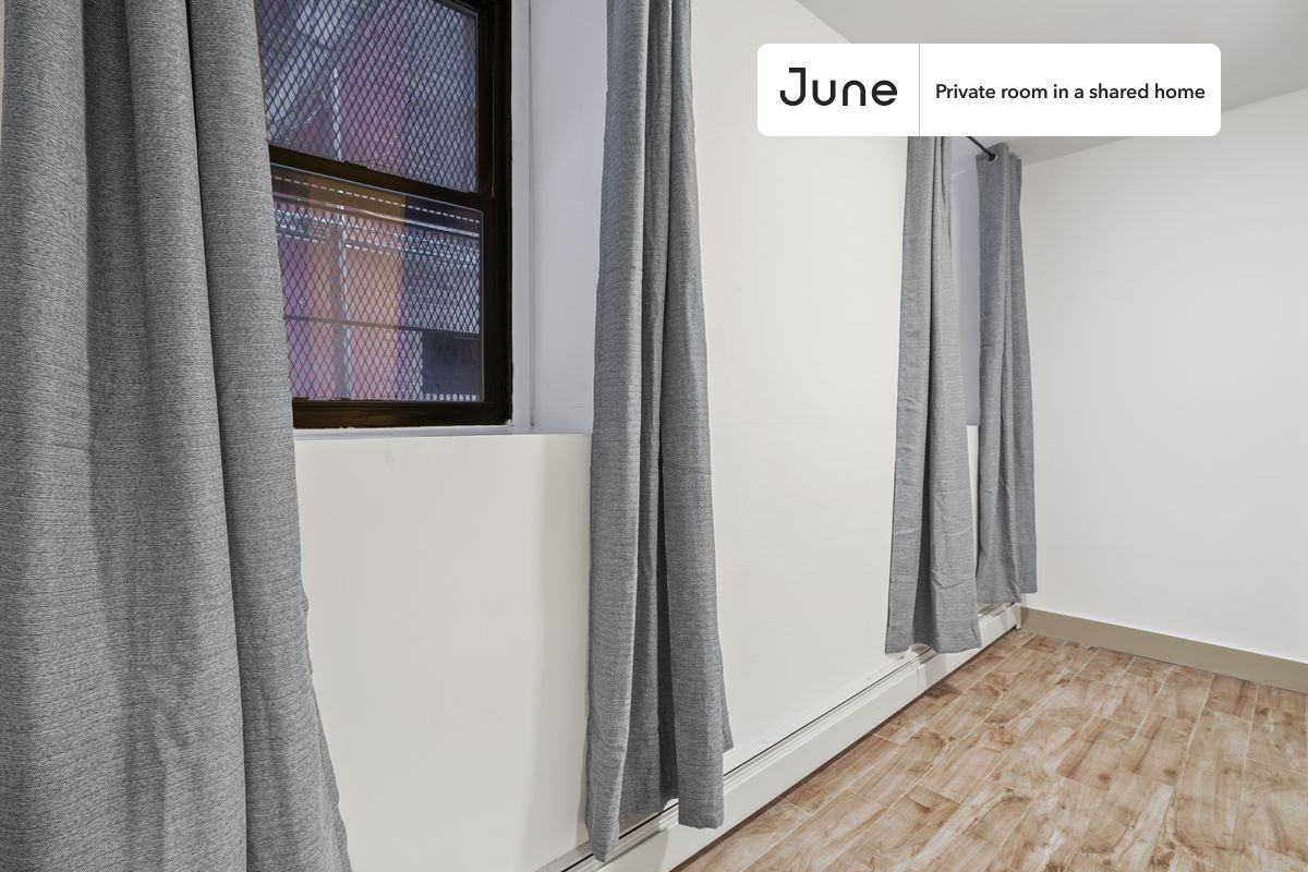 184 Claremont Avenue #B - Photo 2 of 15