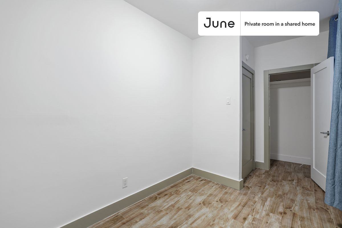 184 Claremont Avenue #B - Photo 5 of 15