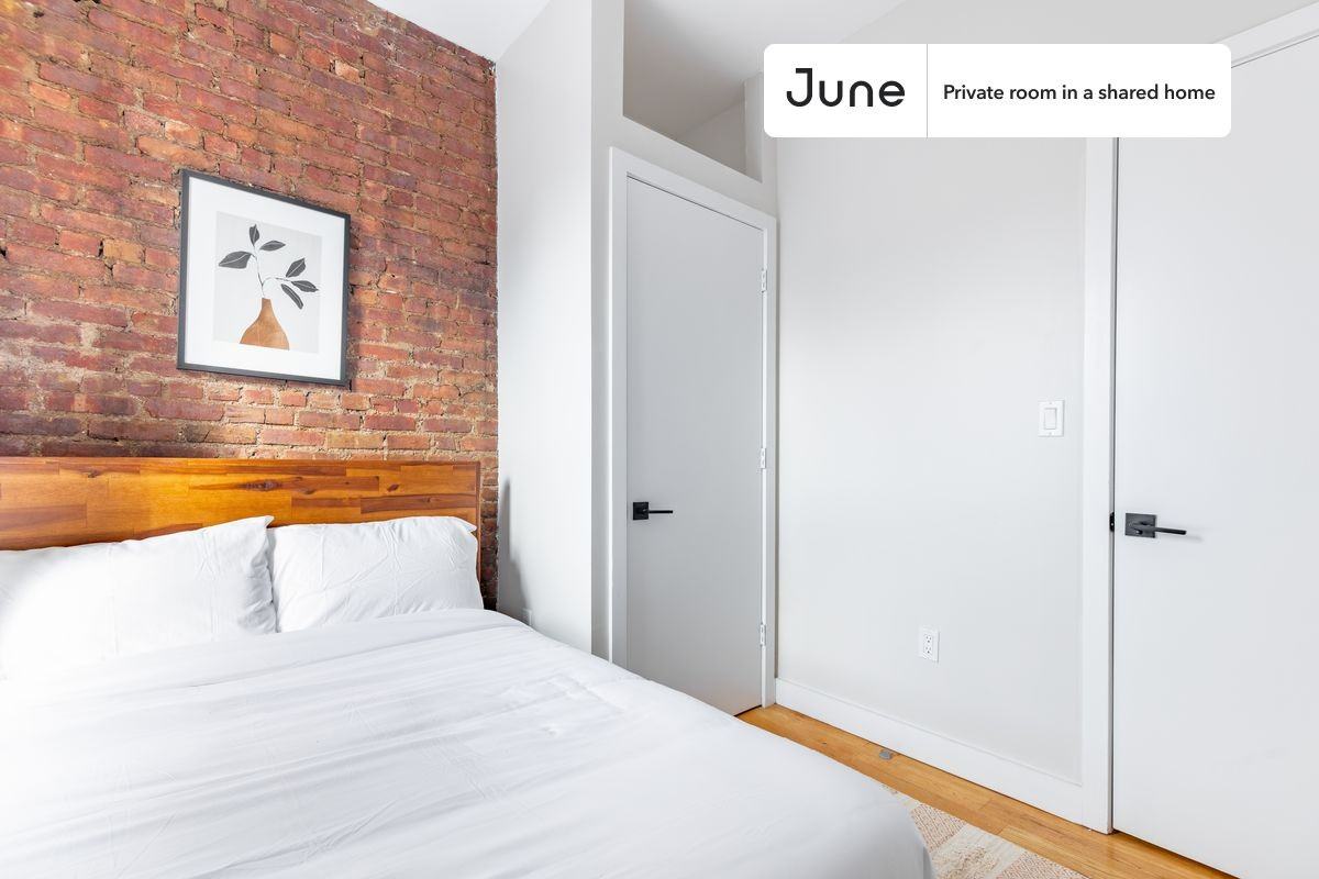 6286 60th Pl #D - Photo 4 of 23