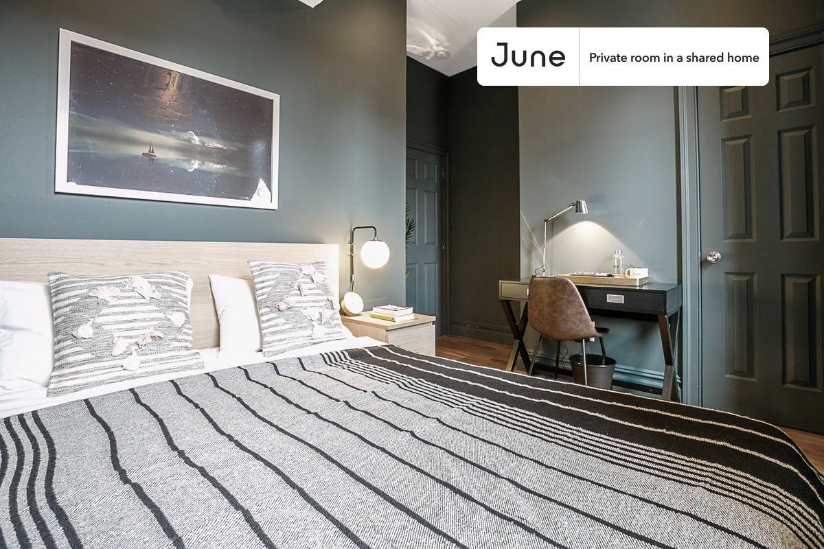 941 Columbus Ave #B - Photo 2 of 11