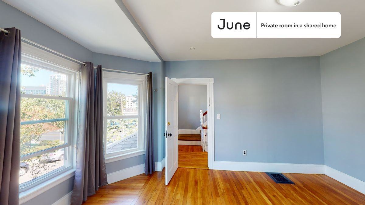 53 Saunders St #C - Photo 4 of 15