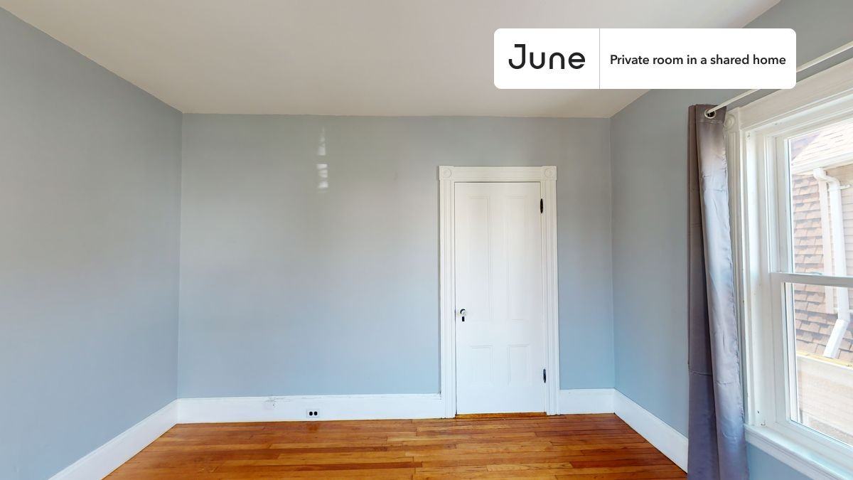 53 Saunders St #C - Photo 6 of 15