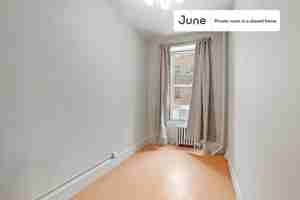 featured image of 336 W 47th St #2D