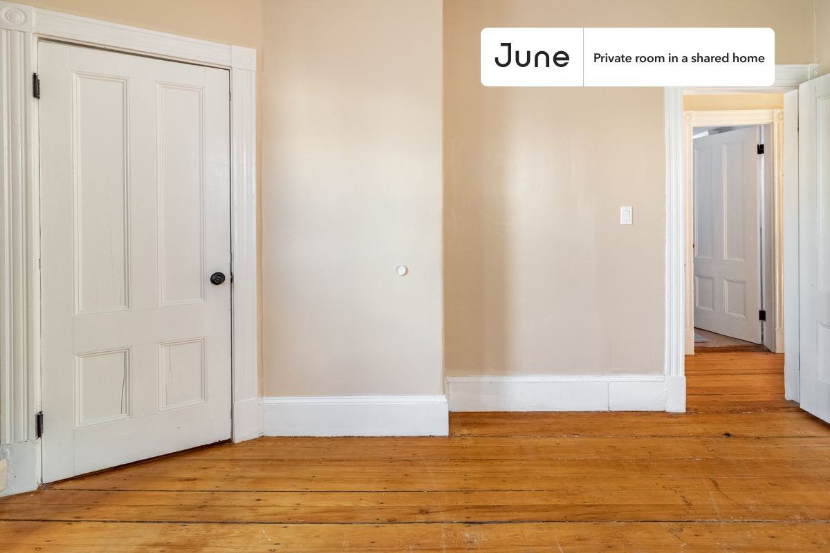 71 School St #B - Photo 6 of 13