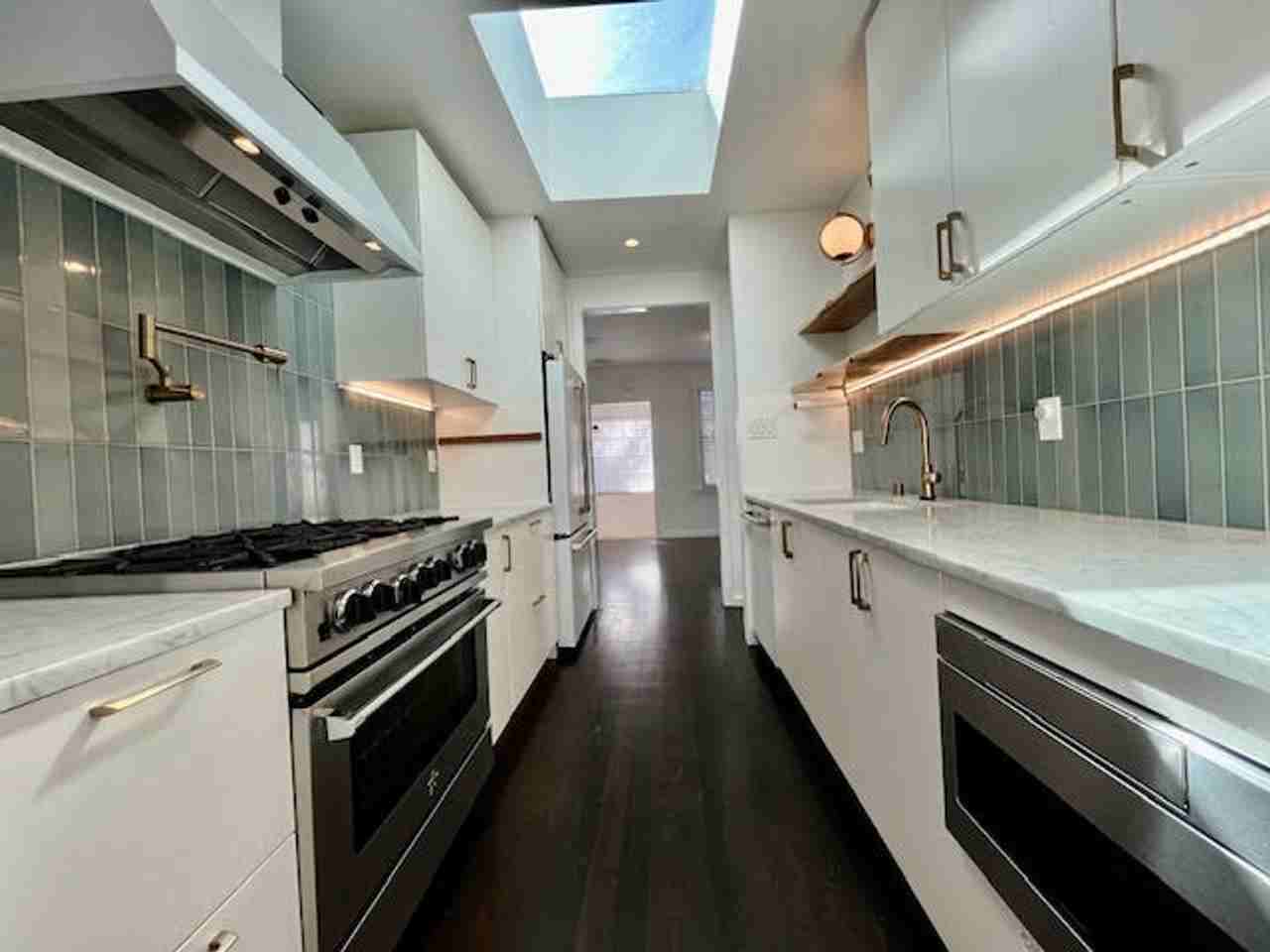 81 Santa Marina St - Photo 3 of 34