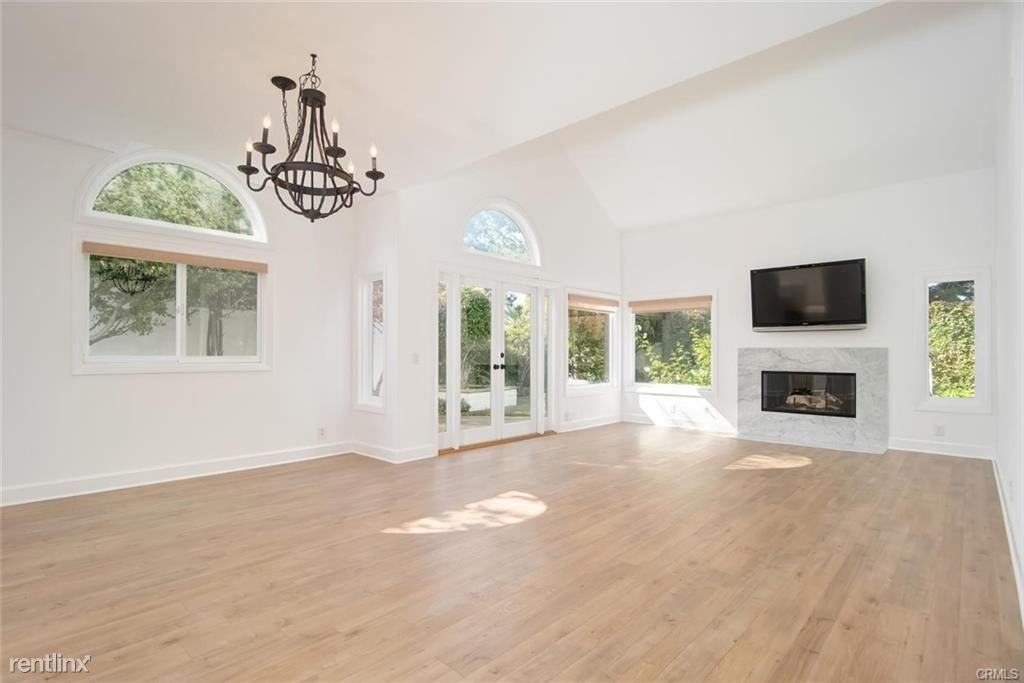2521 Point Del Mar - Photo 2 of 11
