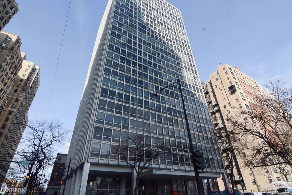 2400 N Lakeview Ave #C3001