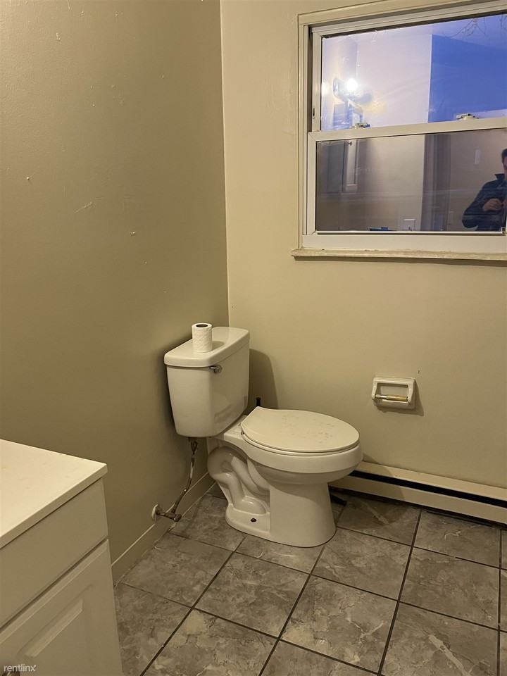 2062 Hickorydale Dr - Photo 3 of 22