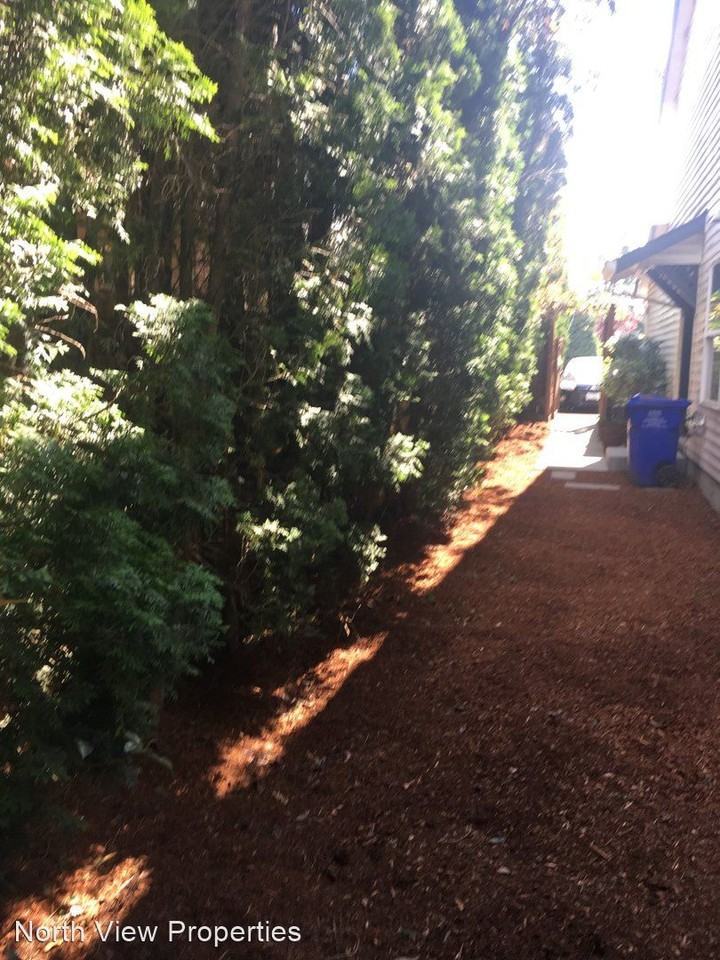 115 NE 109th Ave - Photo 3 of 26