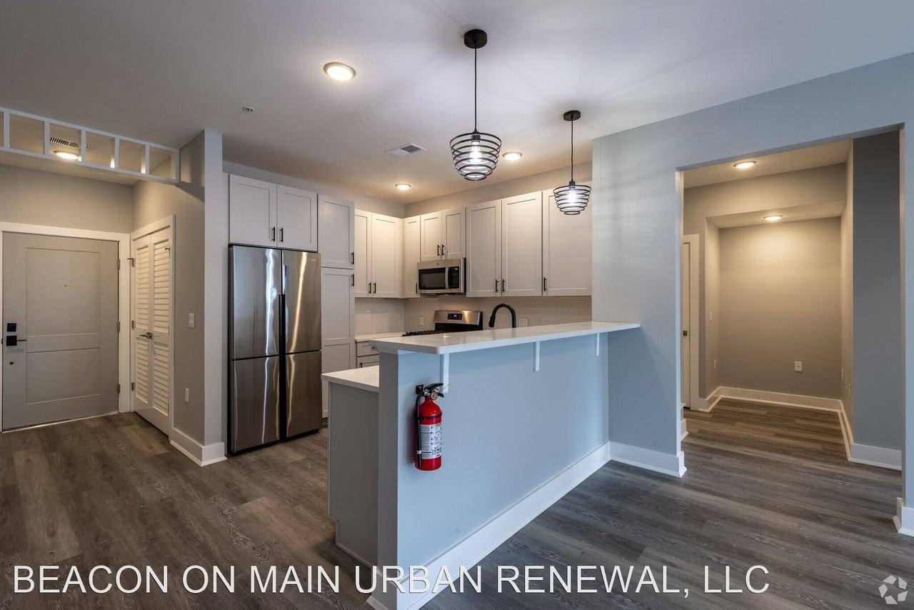 THE BEACON ON MAIN - Photo 2 of 20