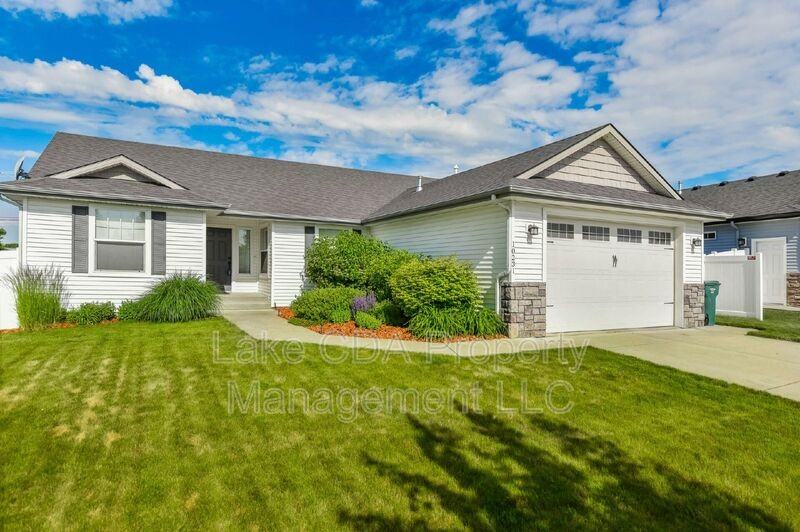 10231 N Zenith St - Photo 2 of 23