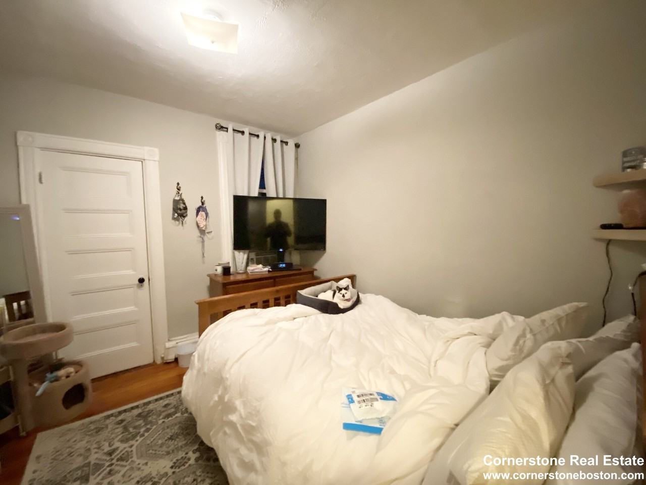 1527 Tremont St #3 - Photo 5 of 7