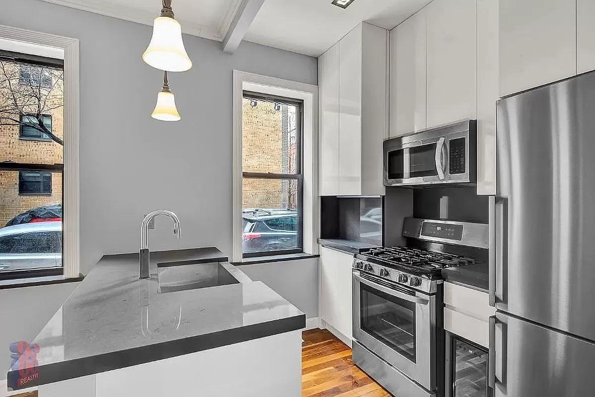 Stanton St #1C - Photo 2 of 10